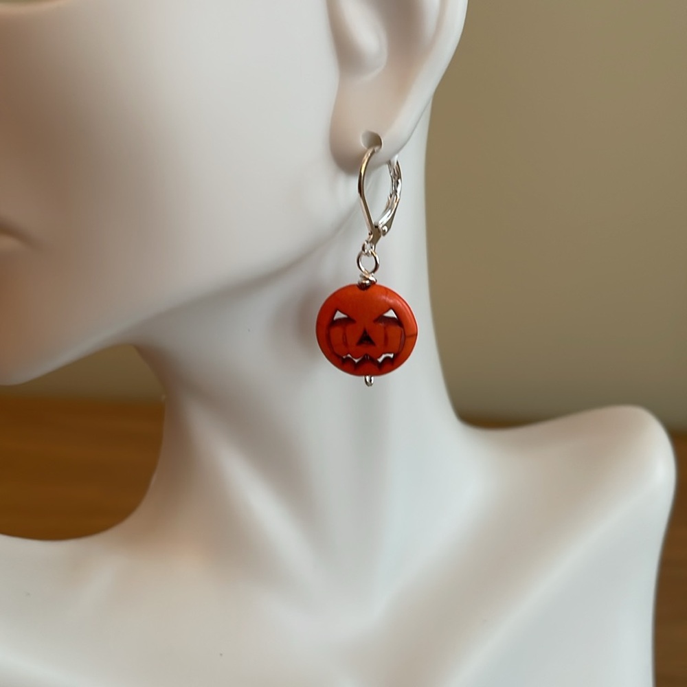 HAND CRAFTED JACK O’LANTERN EARRINGS Orange Silver - Picture 3 of 10
